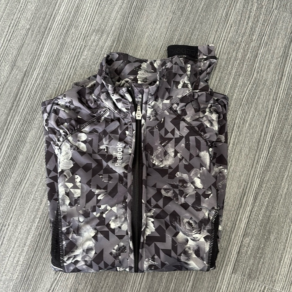 Women's Reebock Top - Picture 9 of 9